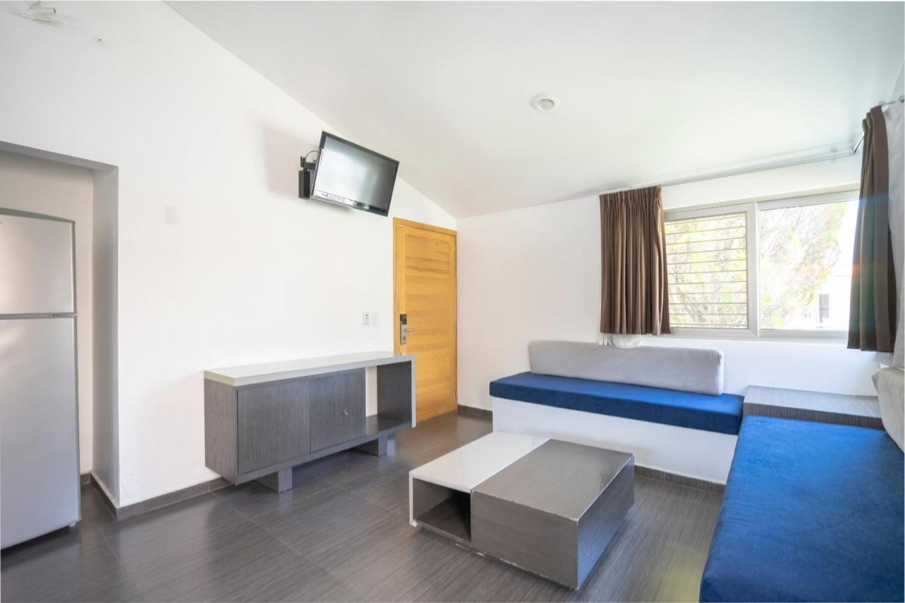 Collection O Luna Aqua Villas,Tala,Rio Escondido Экстерьер фото